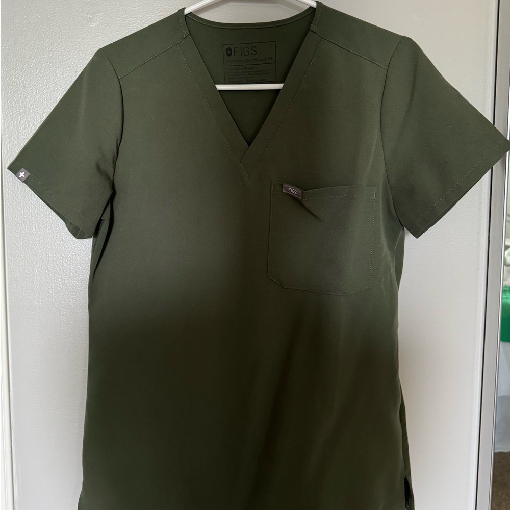 Women’s XS Moss Catarina One-Pocket Scrub Top